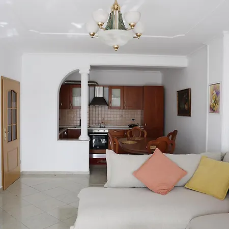 Views Blloku - Center 아파트