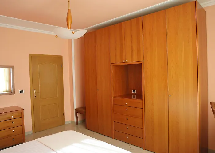 Views Blloku - Center Appartement *