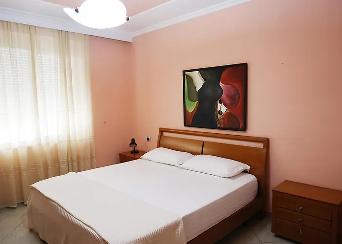 Views Blloku - Center Lägenhet *